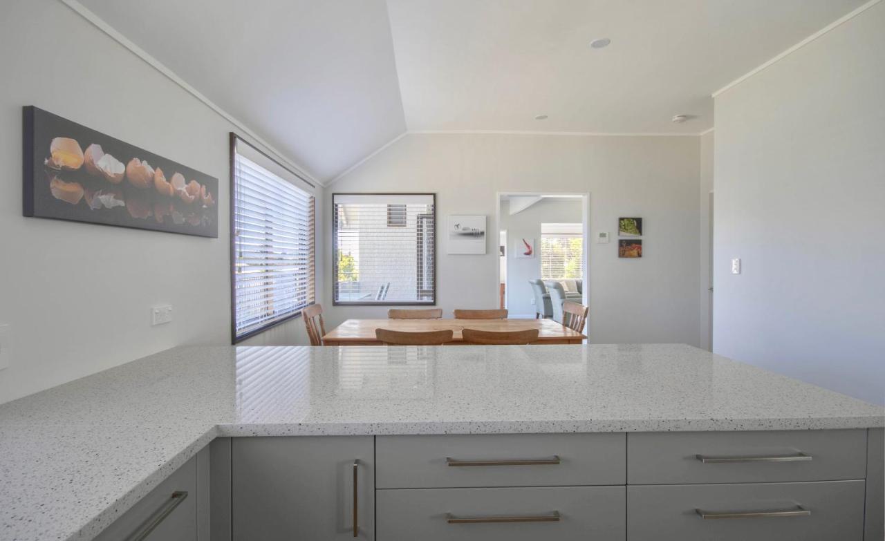 Central City Gem - Napier Holiday Home Екстериор снимка